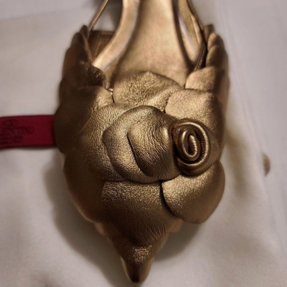 Valentino Garavani size 39 - Picture 2 of 9